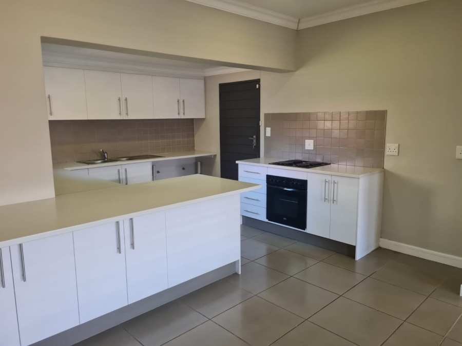 3 Bedroom Property for Sale in Wild Olive Estate Free State